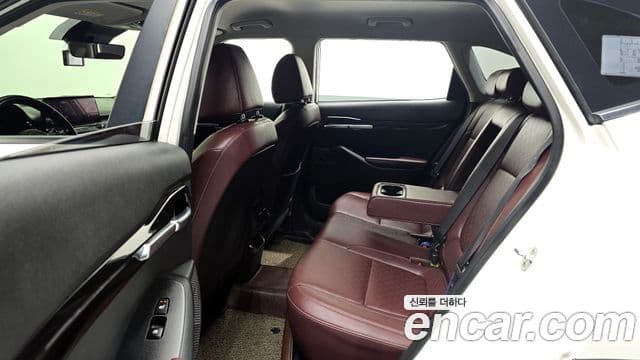 Kia Seltos 2020 — фото 13 из 20