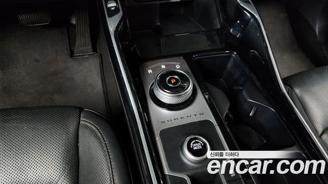 Kia Sorento 2020 — фото 7 из 20