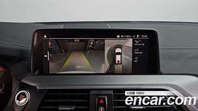 BMW X3 2021 — ფოტო 15/20