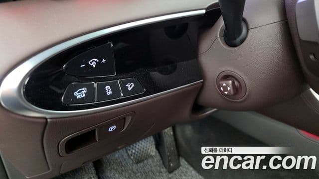 Genesis GV70 2024 — ფოტო 7/32