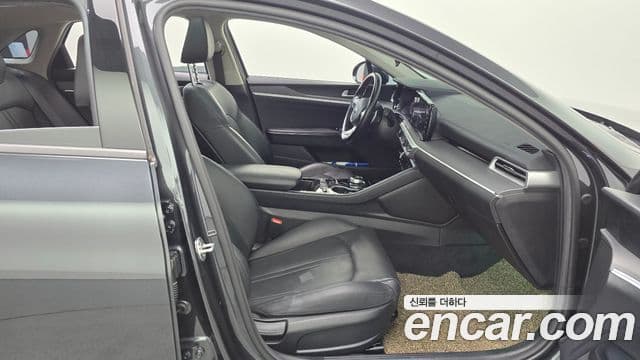 Kia K5 2020 — фото 12 из 20