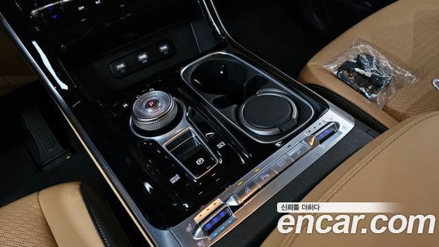 Kia Carnival 2021 — Фото 9/20