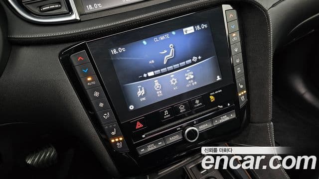 Infiniti QX50 2019 — Photo 5/30