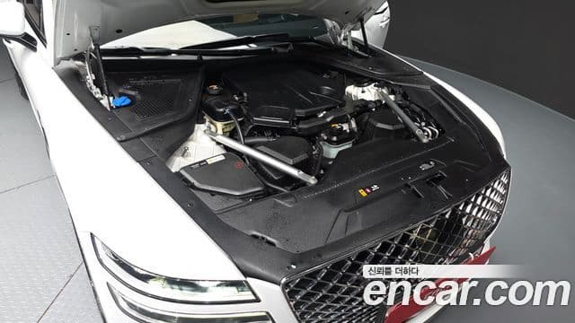 Genesis Electrified G80 2020 — фото 6 из 20