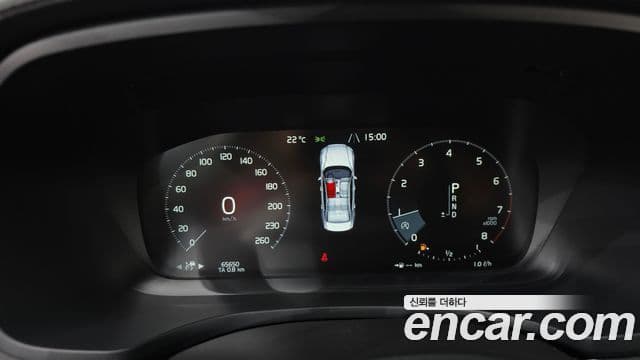 Volvo S60 2020 — ფოტო 8/20