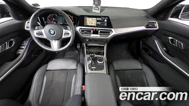 BMW 3 Series 2020 — фото 7 из 20