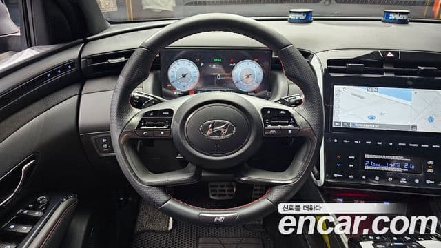 Hyundai Tucson Hybrid 2023 — Photo 6/20