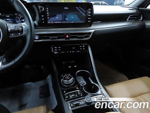 Kia K5 2020 — ფოტო 7/20