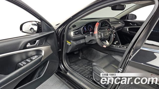Genesis G70 2018 — ფოტო 10/20