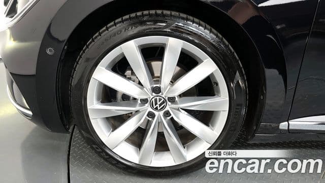 Volkswagen Arteon 2023 — Şəkil 5/20