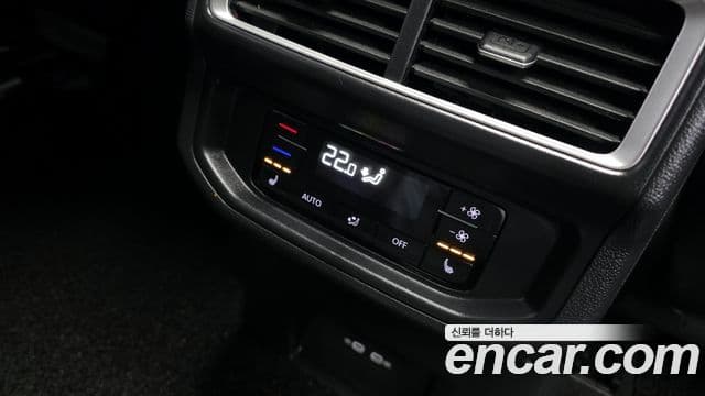 Volkswagen Atlas 2025 — ფოტო 18/20