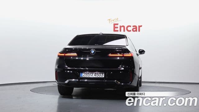 BMW 7 Series 2024 — Şəkil 4/20
