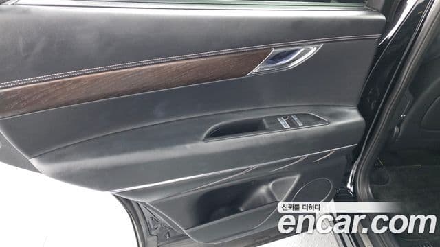 Genesis GV80 2020 — Photo 22/31