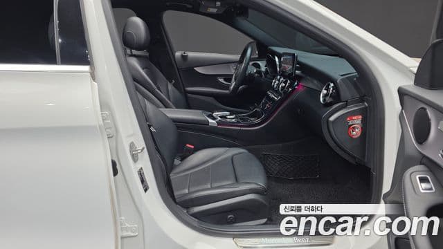 Mercedes-Benz C-Class 2020 — ფოტო 11/20