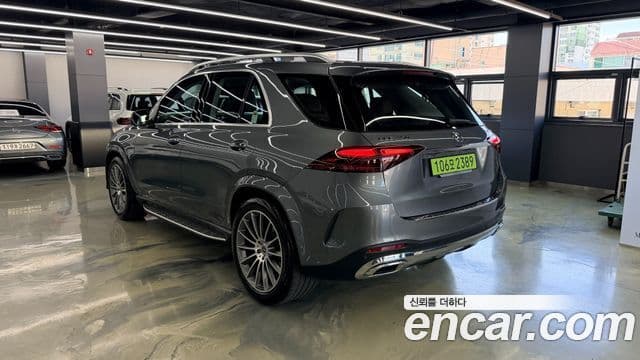 Mercedes-Benz GLE-Class 2025 — ფოტო 3/17