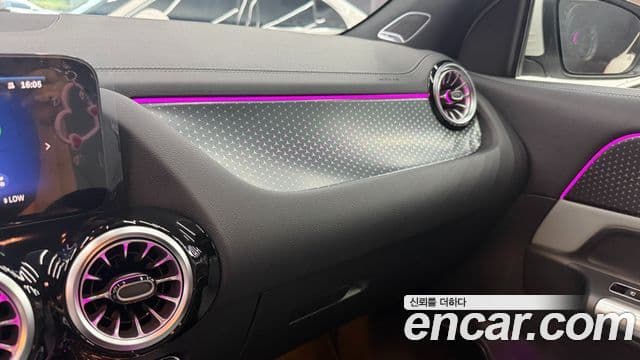 Mercedes-Benz EQA 2025 — ფოტო 9/12