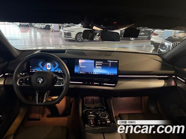 BMW 5 Series 2024 — Şəkil 9/20