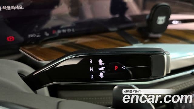 Cadillac Escalade 2025 — Şəkil 18/20