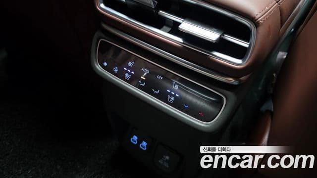 Genesis GV80 2024 — ფოტო 18/20