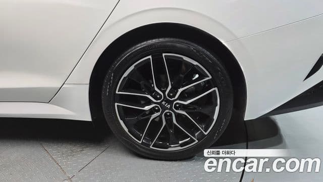 Kia K5 2020 — Photo 13/32