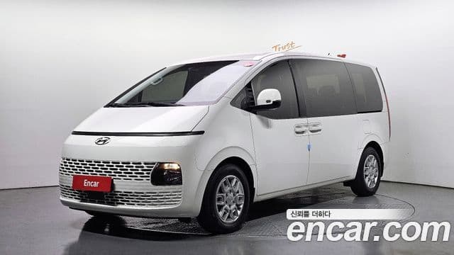 Hyundai Staria, 2022