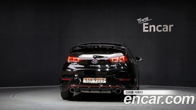 Hyundai Veloster 2018 — ფოტო 4/20