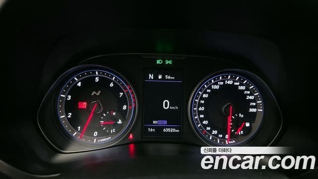 Hyundai Veloster 2018 — ფოტო 8/20