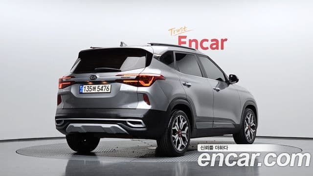 Kia Seltos 2021 — Şəkil 2/20