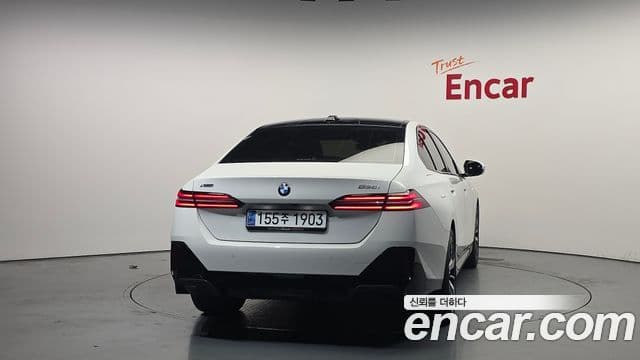 BMW 5 Series 2024 — Şəkil 4/20