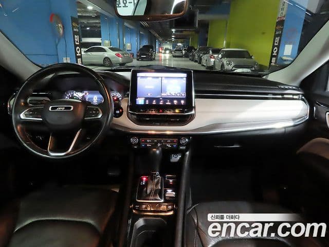 Jeep Compass 2022 — Photo 9/20