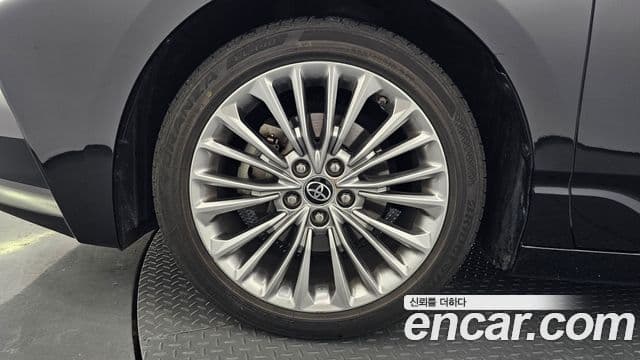 Toyota Avalon 2018 — Şəkil 5/20