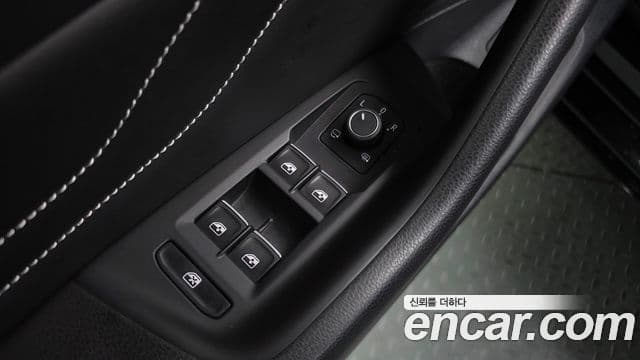 Volkswagen Passat GT 2022 — фото 13 из 20