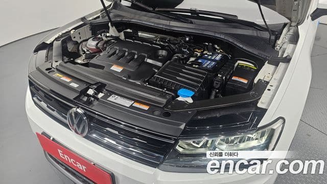 Volkswagen Tiguan 2020 — Photo 10/20