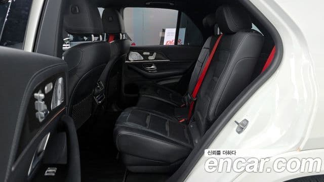 Mercedes-Benz GLE-Class 2021 — фото 12 из 20