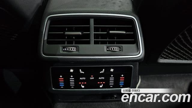 Audi A7 2021 — ფოტო 18/20