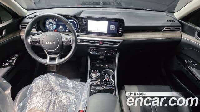 Kia K5 2023 — фото 7 из 20