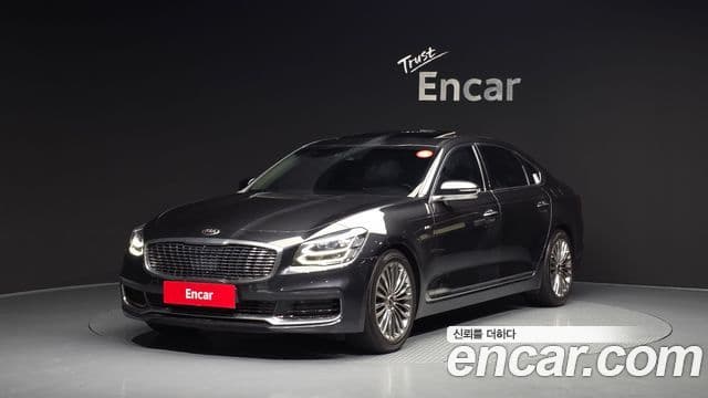 Kia The K9 2018 — фото 1 из 20