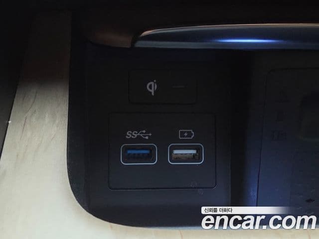 Genesis GV80 2021 — Şəkil 10/17