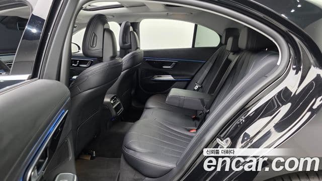 Mercedes-Benz E-Class 2025 — Şəkil 11/20