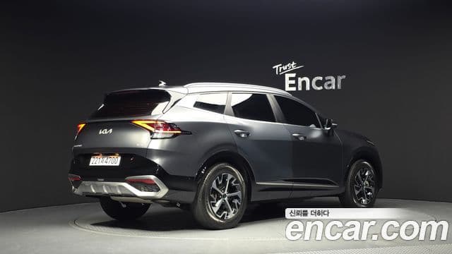 Kia Sportage 2022 — ფოტო 2/20