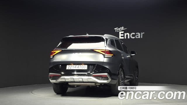 Kia Sportage 2022 — ფოტო 4/20