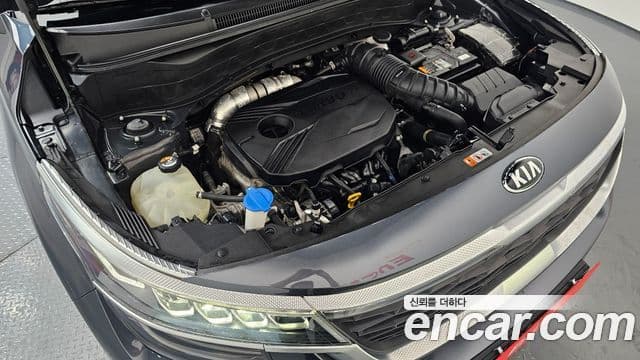 Kia Seltos 2019 — ფოტო 6/20