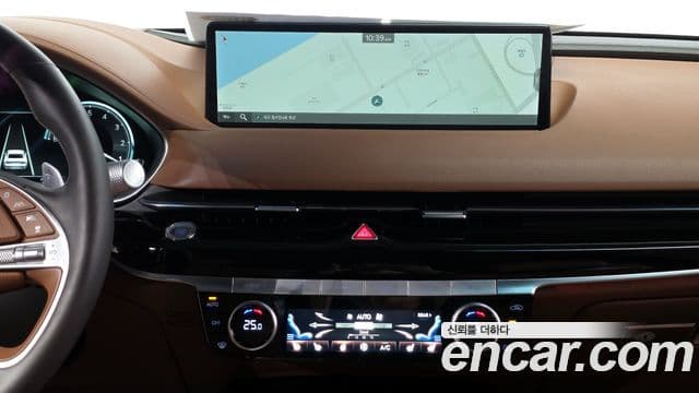 Genesis Electrified G80 2023 — ფოტო 13/20