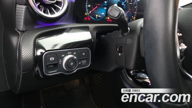 Mercedes-Benz A-Class 2021 — фото 17 из 20