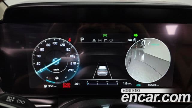 Kia Carnival 2022 — Şəkil 8/20
