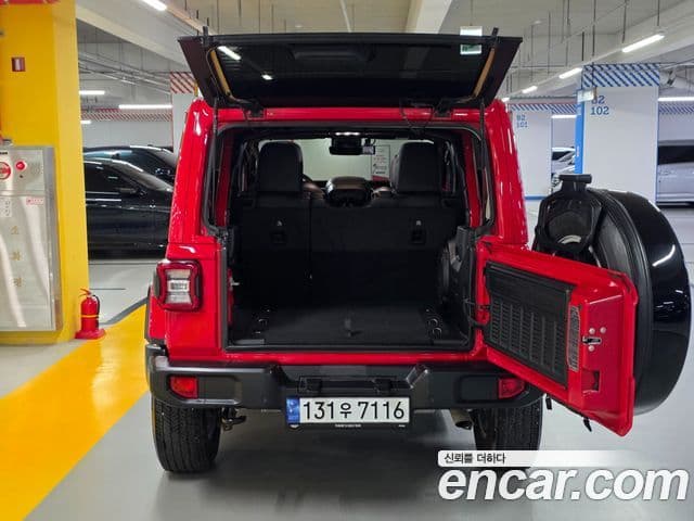 Jeep Wrangler 2023 — Şəkil 3/20