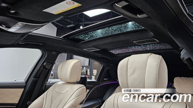 Mercedes-Benz S-Class 2018 — ფოტო 15/20