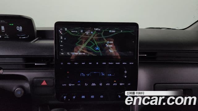 Hyundai Staria 2023 — фото 12 из 20
