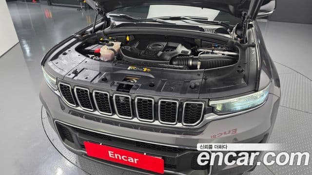 Jeep Grand Cherokee 2023 — Şəkil 5/20