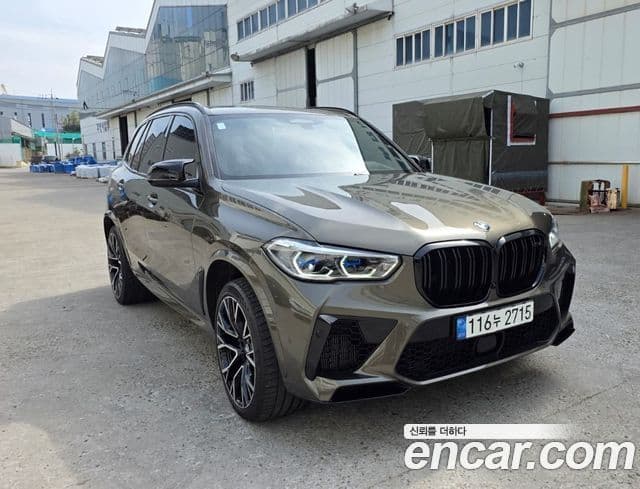 BMW X5M 2022 — Photo 5/15